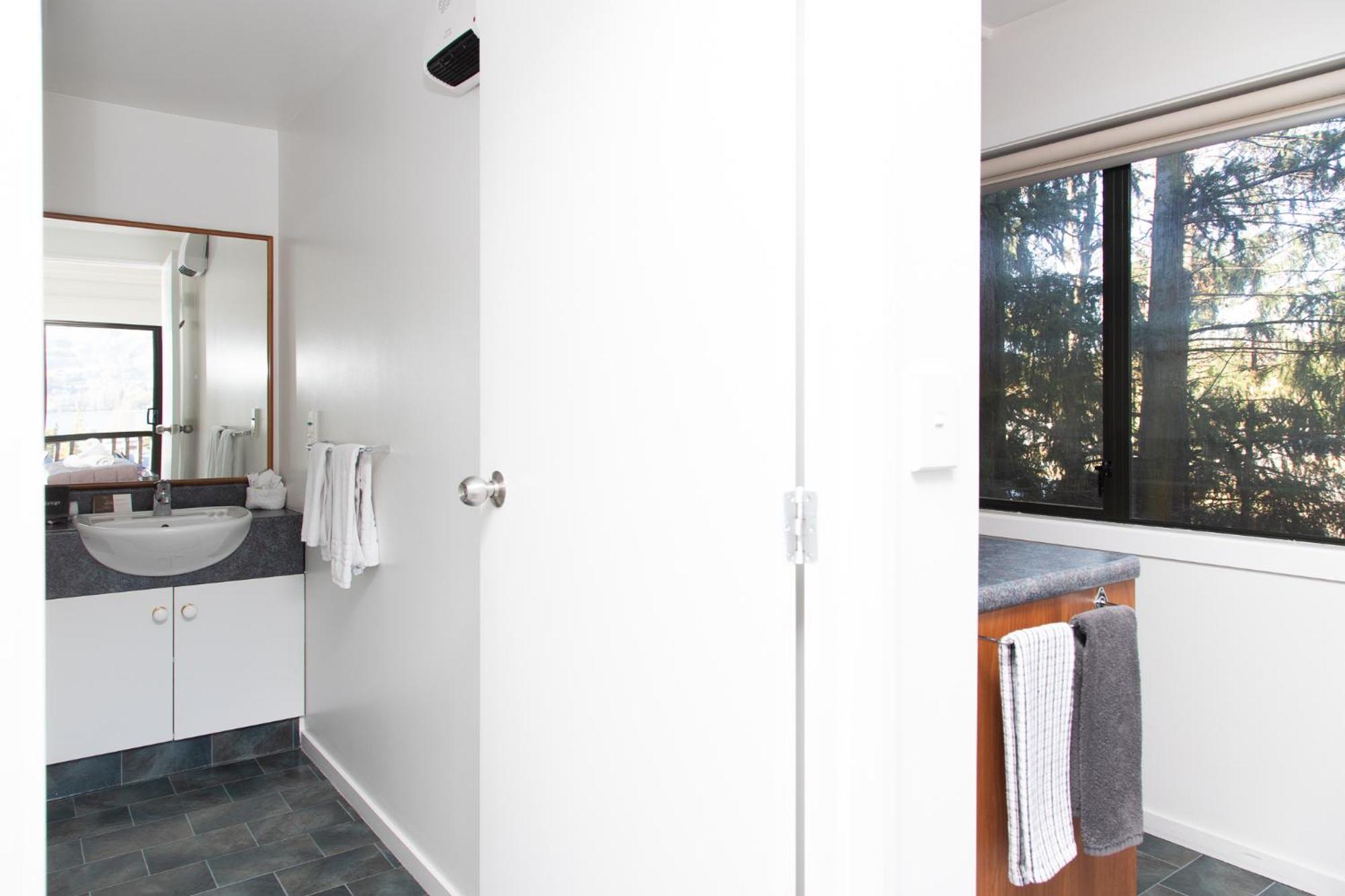 Ride Base Wanaka Apartments Exterior foto