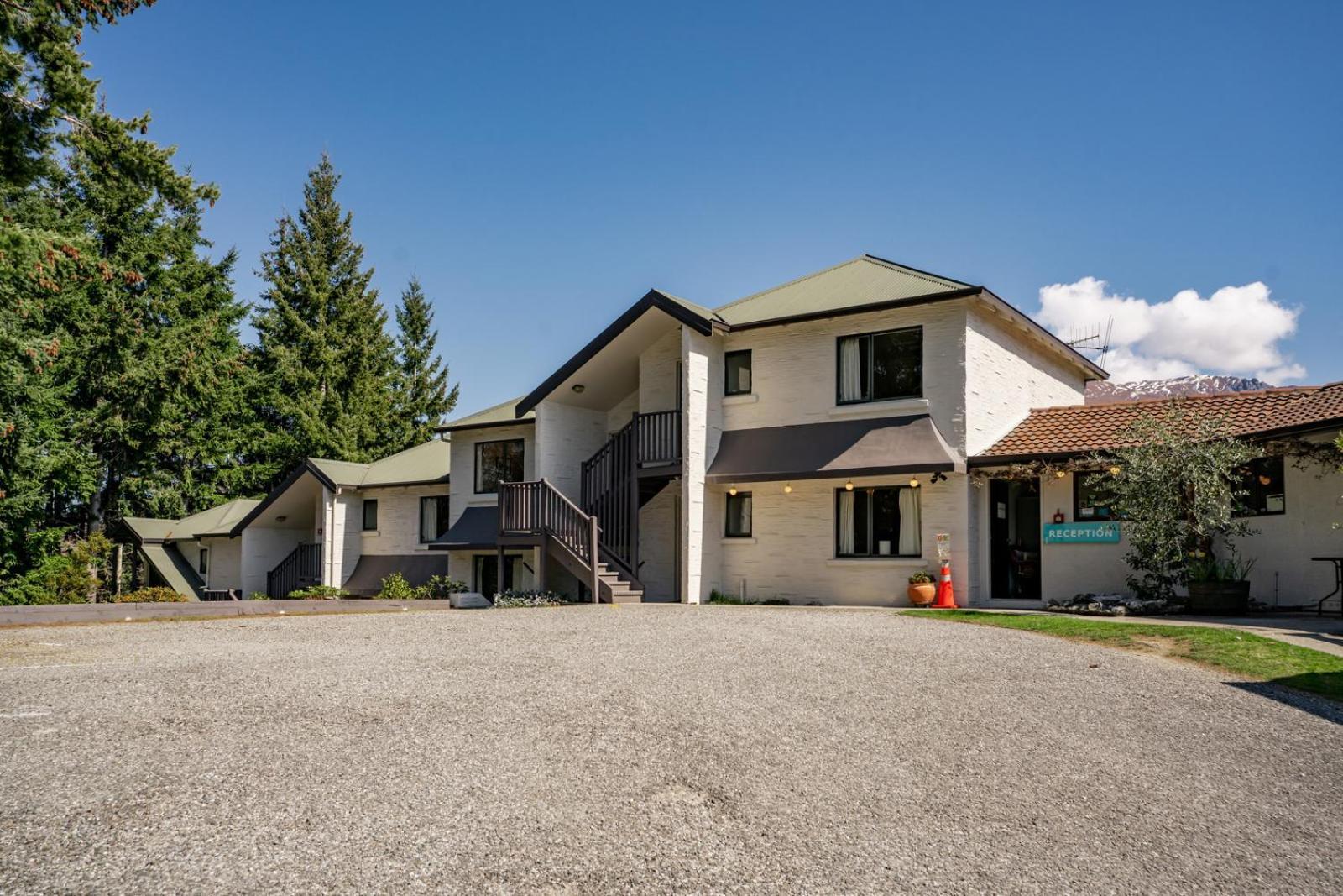 Ride Base Wanaka Apartments Exterior foto